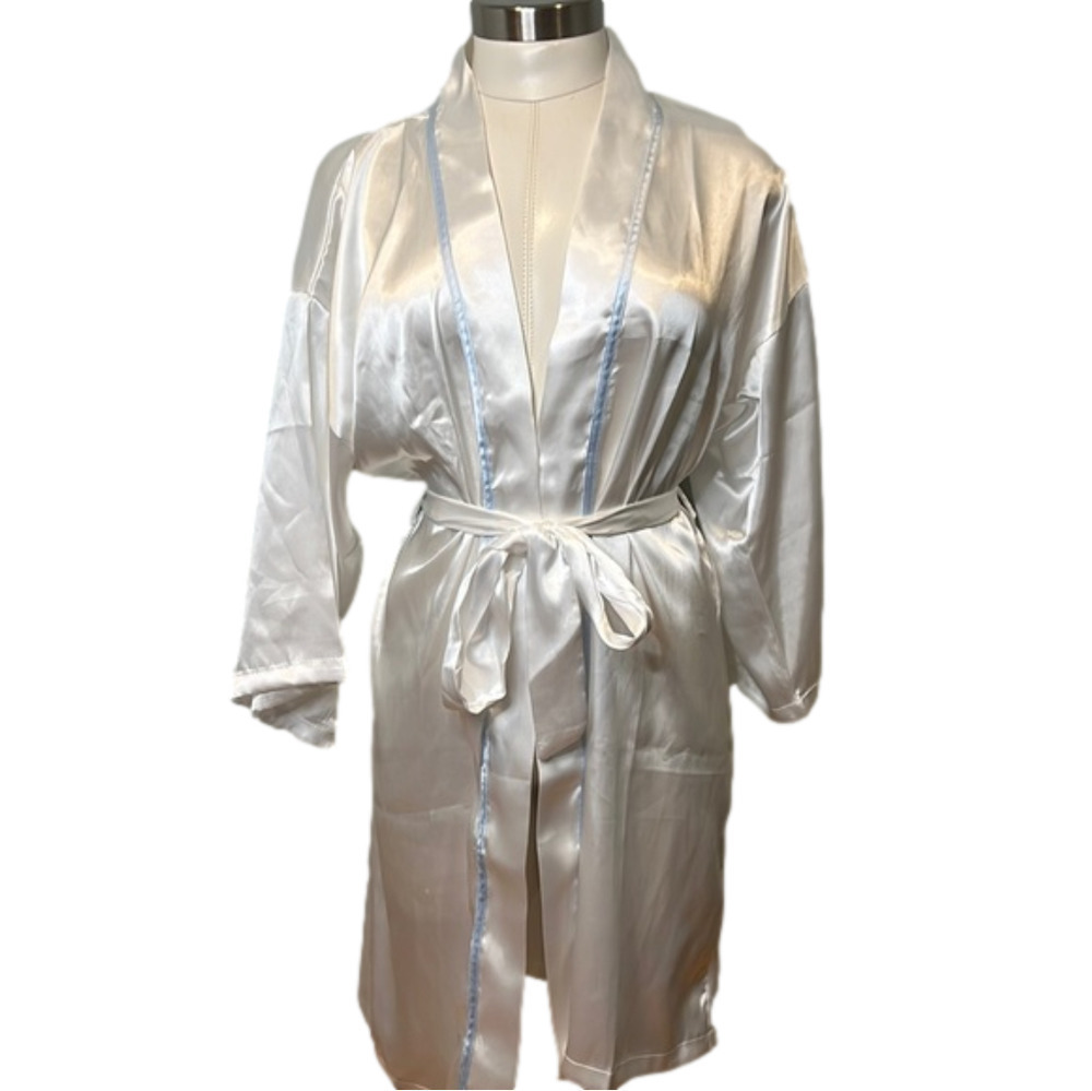 NWT MRS. Robe for Bride